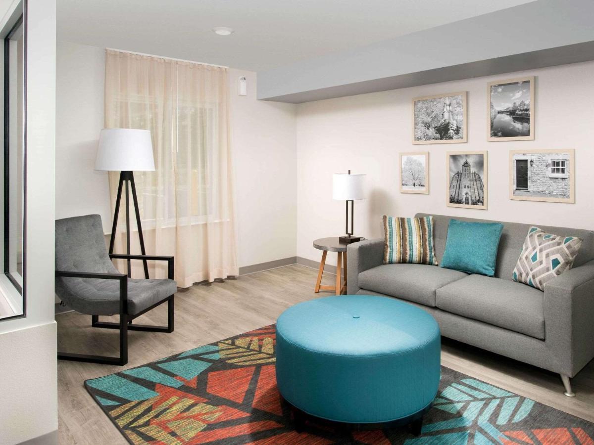 Woodspring Suites Toledo Мауми Екстериор снимка